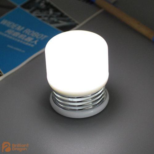 Mini night light with touch switch